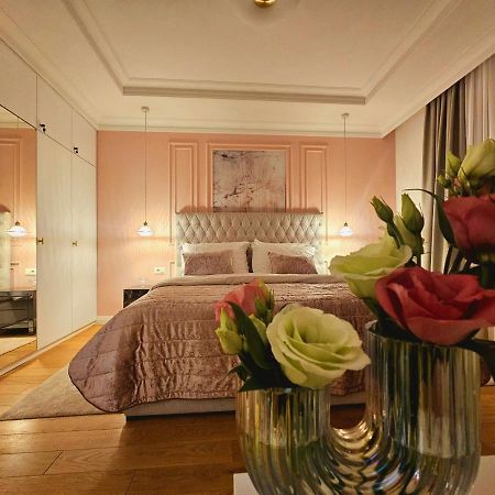 Tesla'S Corner Apartment Zagreb Ngoại thất bức ảnh