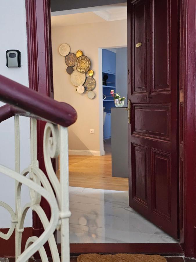 Tesla'S Corner Apartment Zagreb Ngoại thất bức ảnh